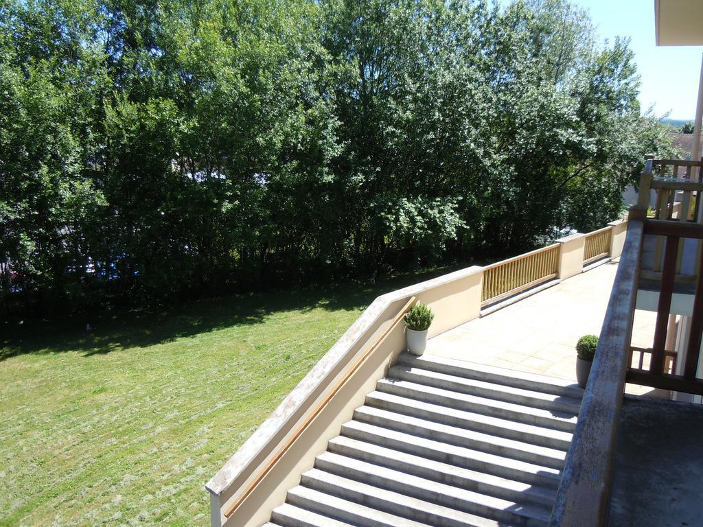 Sweet Home Appart'Hotel Deauville Sud Екстер'єр фото